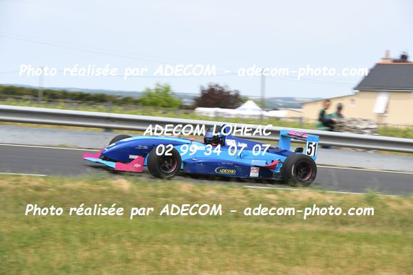 http://v2.adecom-photo.com/images//6.COURSE DE COTE/2022/5_LA_POMMERAYE_2022/BEZINAUD_David/79A_5522.JPG